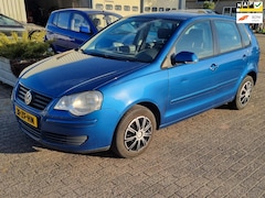 Volkswagen Polo - 1.4-16V Optive