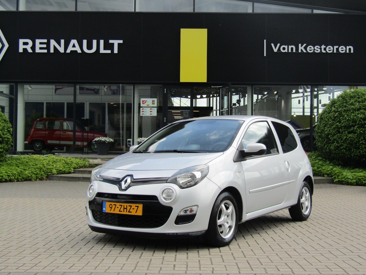 Renault Twingo - 1.2 16V 75pk ECO² Collection - AutoWereld.nl