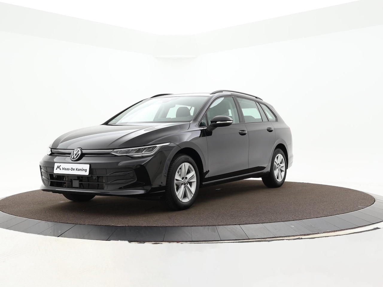 Volkswagen Golf Variant - 1.5 Tsi 115pk Life Edition · Apple/Android Car Play · Navi · Elek. Trekhaak · Stoel & Stuu - AutoWereld.nl