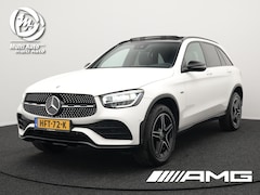 Mercedes-Benz GLC-klasse - 300e 4MATIC AMG Night Plug in Hybrid 320pk | PHEV | Panodak | Trekhaak af Fabriek | Carpla