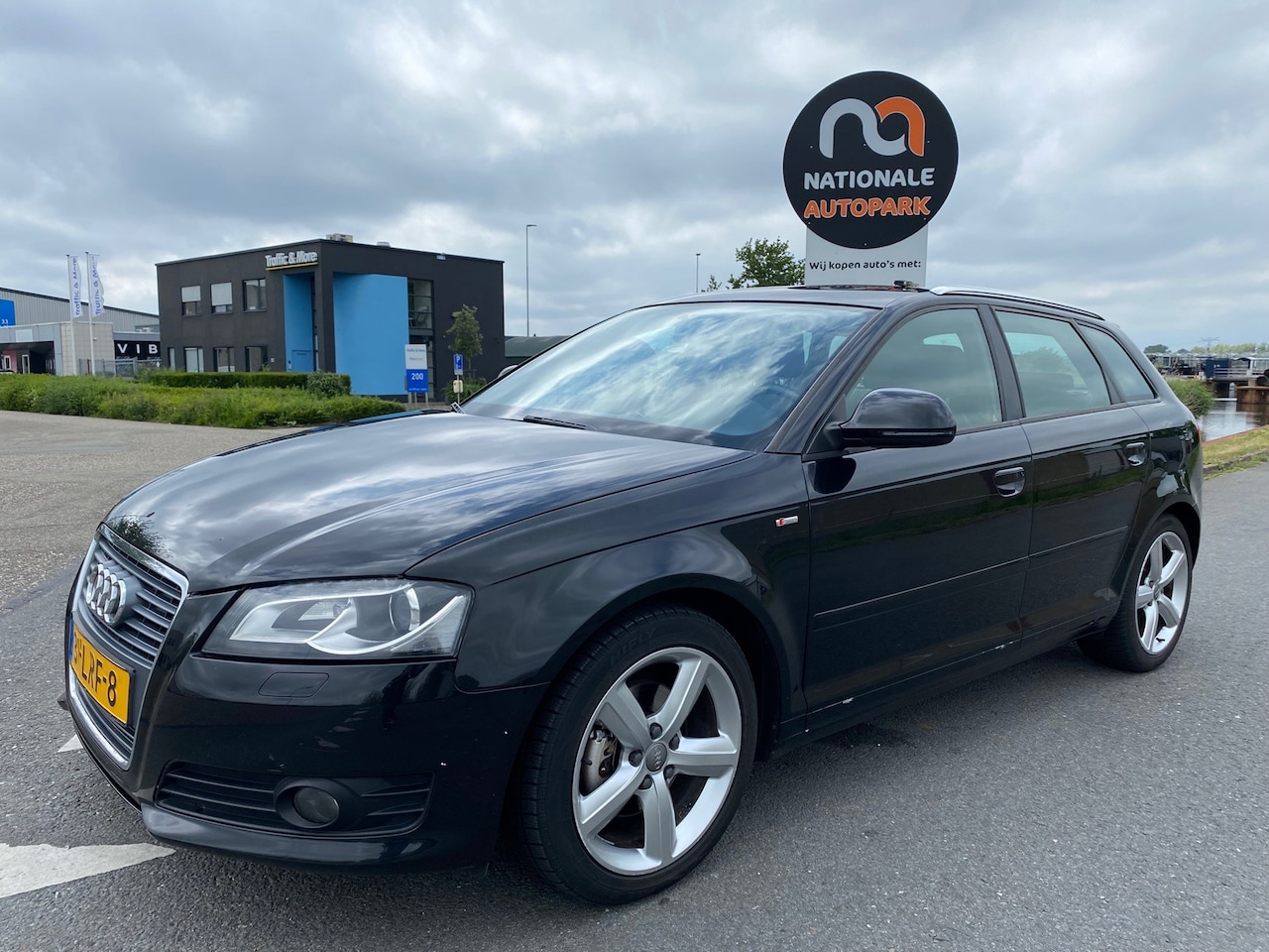 Audi A3 Sportback - 2010 * 1.4 TFSI S-edition * Automaat * Volleder * Navi * - AutoWereld.nl