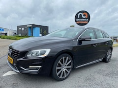 Volvo V60 - 2013 * 2.4 D6 AWD Plug-In Hybrid * LED * AUTOMAAT * VOLLEDER * LMV