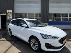 Ford Focus Wagon - 1.0 EcoBoost Connected