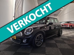 MINI One - 2012. 1.6 Red Hot. MET SLECHTS 53.000 km NAP