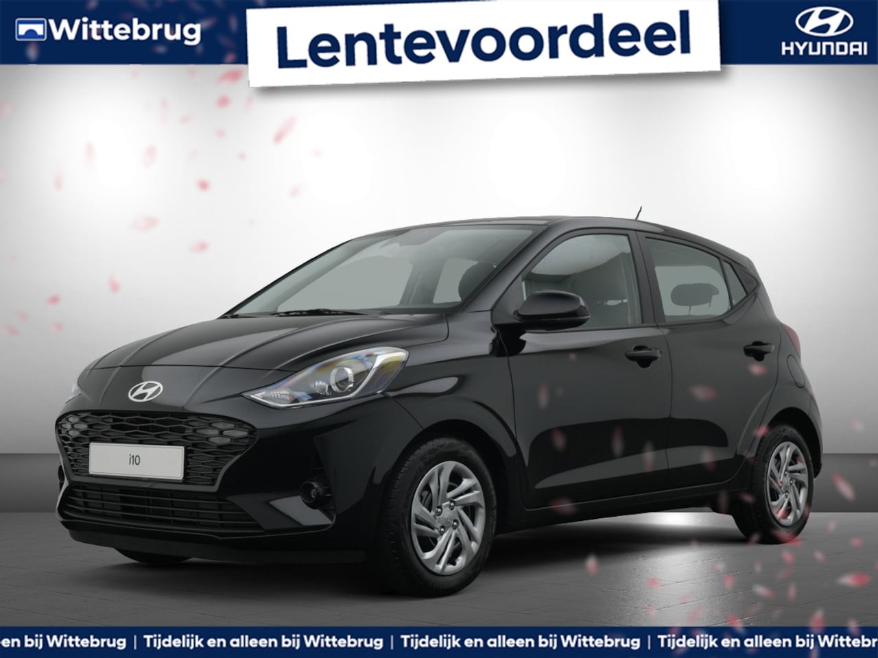Hyundai i10 - 1.0 Premium 5-zits Automaat met Navigatie, Climate Control en Camera WEGRIJVOORDEEL Uit vo - AutoWereld.nl