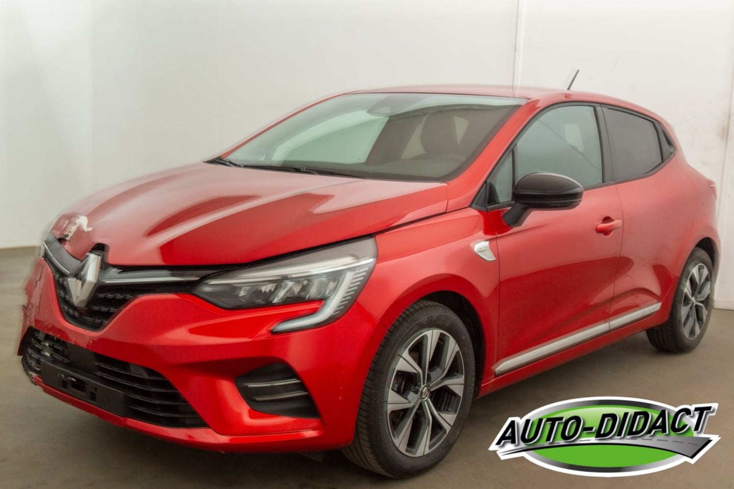 Renault Clio - 1.0 TCe 105.704 km - AutoWereld.nl