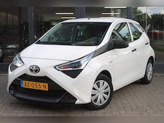 Toyota Aygo - 1.0 VVT-i x-fun | Cruise Control | Telefoonvoorbereiding | Airco |