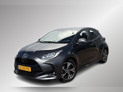 Toyota Yaris - 1.5 Hybrid 115 First Edition, Android auto/Appel Carplay, Navi, 16" inch lm velgen, Parkee
