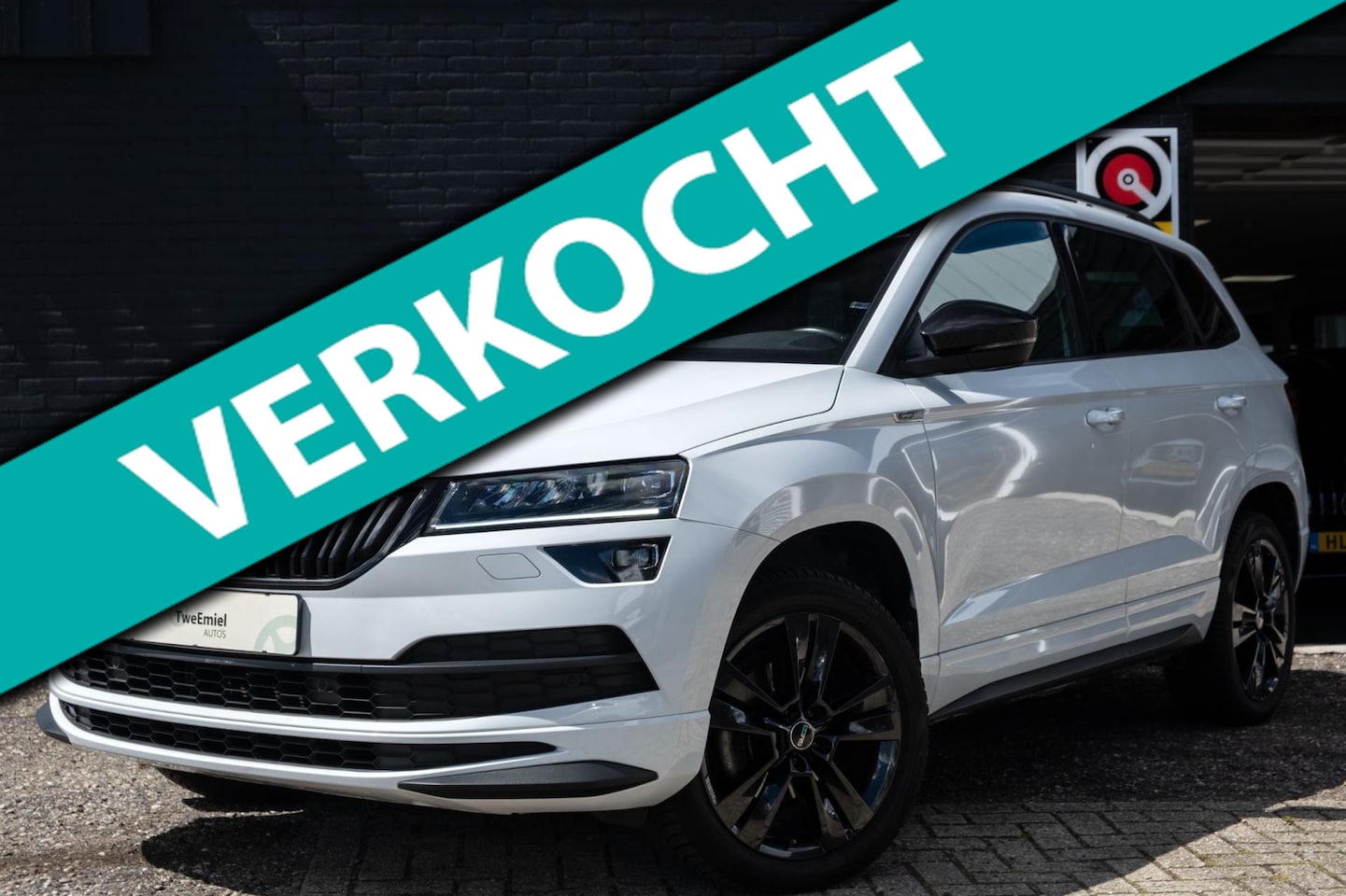 Skoda Karoq - 1.5 TSI ACT Sportline | Pano | Virtual | DSG - AutoWereld.nl