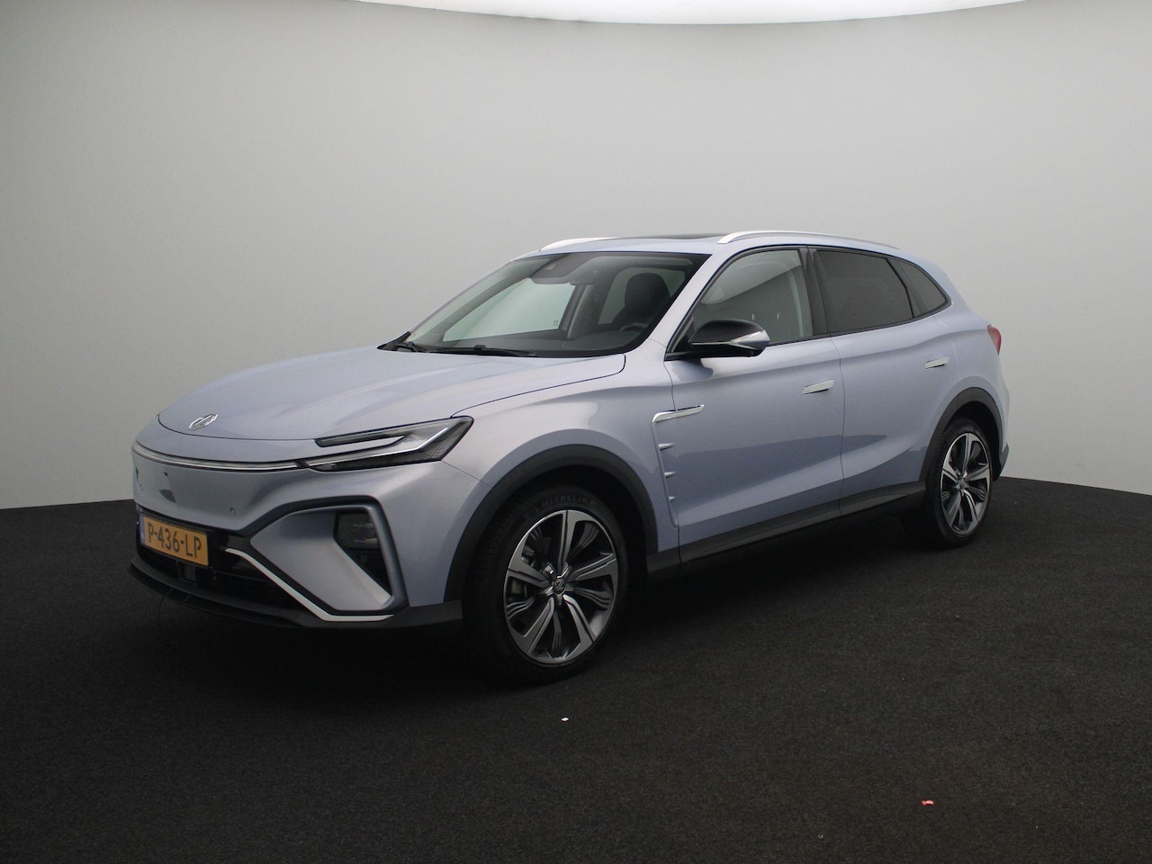 MG Marvel R - Luxury 70 kWh | 1e-Eigenaar | Leder | Panoramadak | 360 Camera | Navi | Led Sfeerlicht | S - AutoWereld.nl