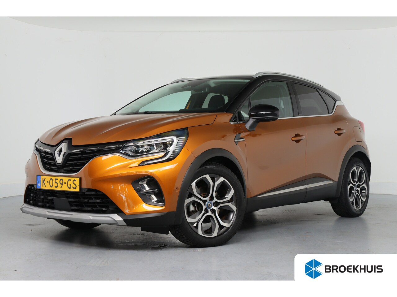 Renault Captur - 1.6 E-Tech Plug-in Hybrid 160 Edition One | 1e Eigenaar | Dealer Onderhouden | 360 Camera - AutoWereld.nl