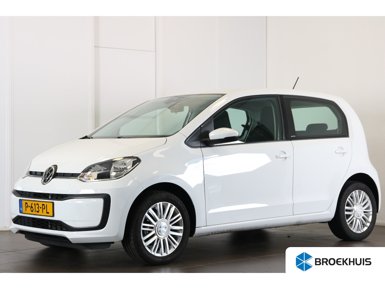 Volkswagen Up! - 1.0 MPi United | Airco | Elektrische ramen voor | Lichtmetalen velgen 15" - AutoWereld.nl