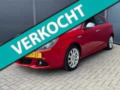 Alfa Romeo Giulietta - 1.4 T Distinctive / Leer / Clima / Pdc