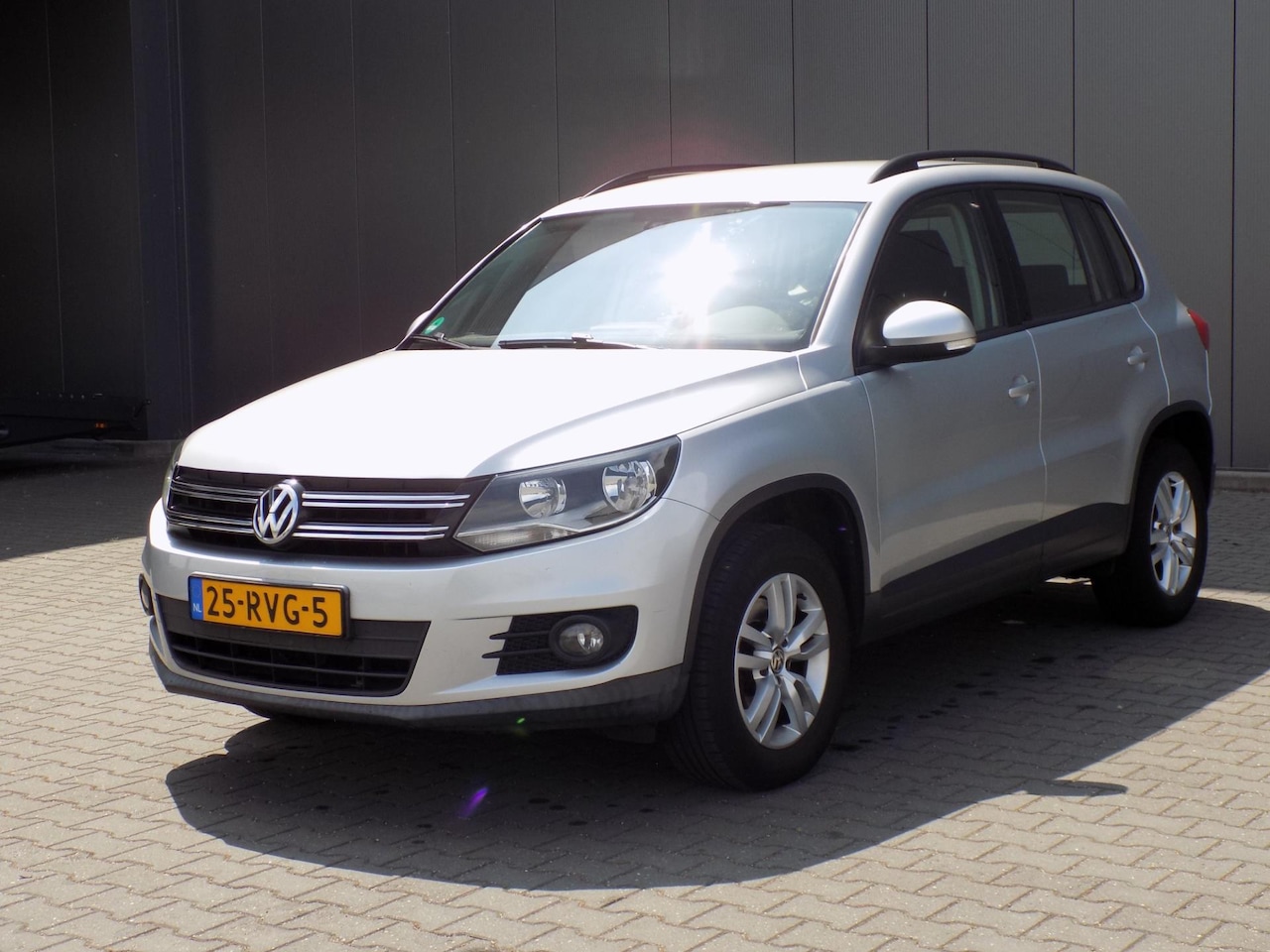 Volkswagen Tiguan - 1.4 TSI Comfort&Design - AutoWereld.nl