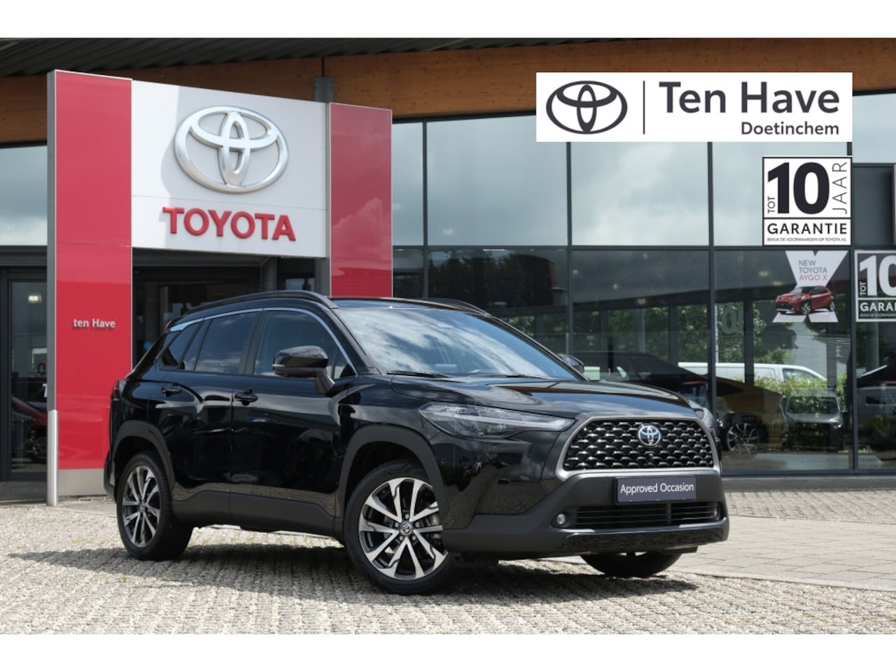 Toyota Corolla Cross - 2.0 High Power Hybrid Executive Automaat | Apple Carplay Android - AutoWereld.nl