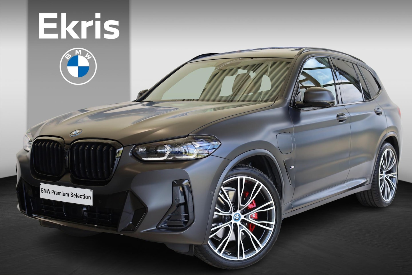 BMW X3 - xDrive30e | M Sportpakket | Panoramadak | Adaptief onderstel - AutoWereld.nl