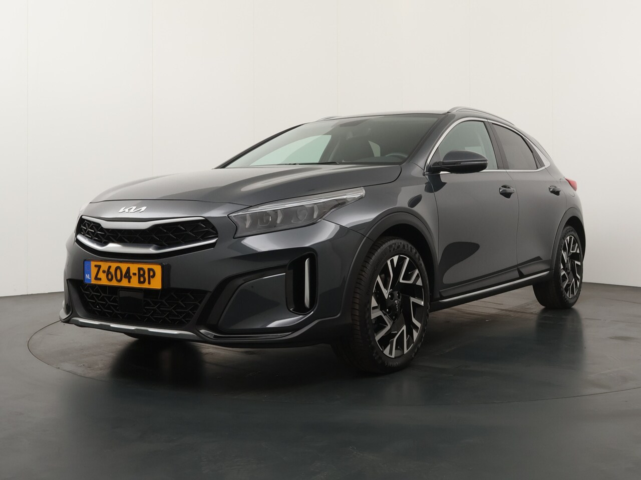 Kia XCeed - 1.5 T-GDi DynamicPlusLine 160pk Airco - Apple Carplay/Android Auto - Cruise Control - Verw - AutoWereld.nl