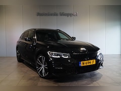 BMW 3-serie - 318i M-Sport | LED | Panoramadak | Trekhaak |