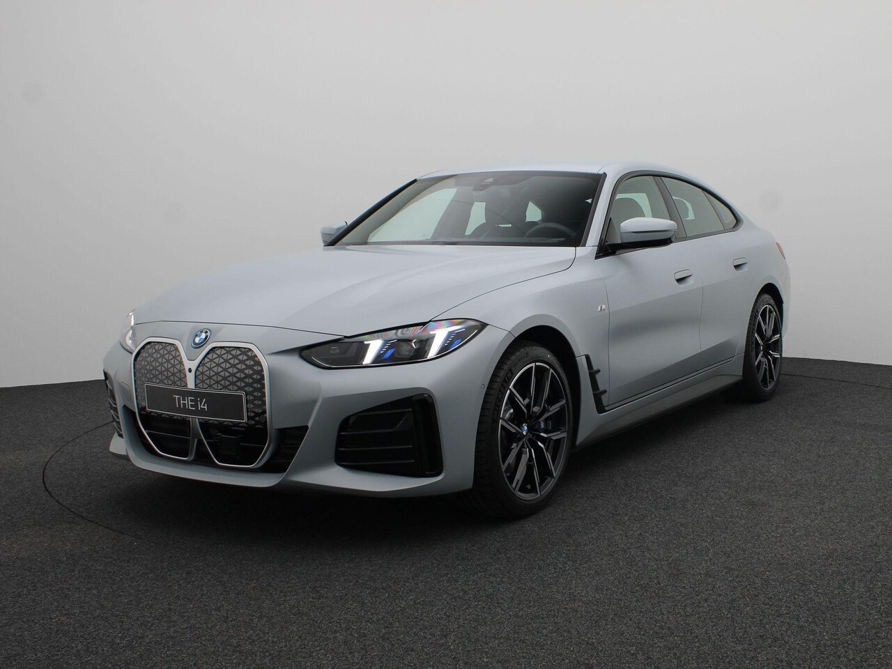 BMW i4 - eDrive40 | M Sport Edition | Innovation Pack | Comfort Pack - AutoWereld.nl