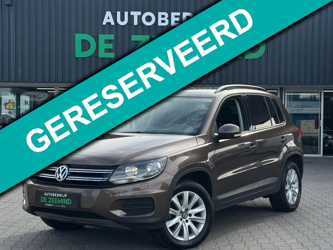 Volkswagen Tiguan - 1.4 TSI Track&Field 4Motion|trekhaak|Nieuw APK - AutoWereld.nl