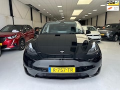 Tesla Model Y - RWD 58 kWh NOG 5 JAAR GARANTIE VOOR ACCU