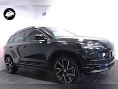 Skoda Karoq - 1.5 TSI Sportline/Trekhaak/Camera/Acc/19 inch