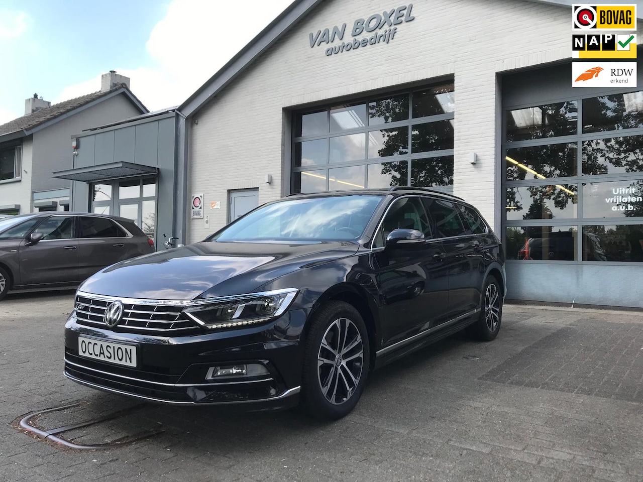 Volkswagen Passat Variant - 2.0 TDI Highline Business R 2.0 TDI Highline Business R - AutoWereld.nl