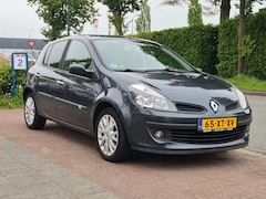 Renault Clio - 1.4-16V Dynamique S
