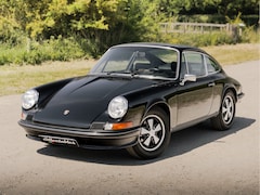 Porsche 911 - 2.4 T volledig gerestaureerd