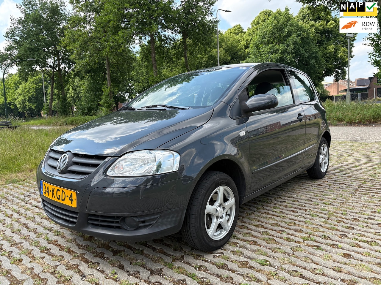 Volkswagen Fox - 1.2 Trendline / nette auto - AutoWereld.nl