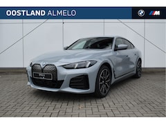 BMW i4 - eDrive40 High Executive M Sport / Comfort Access / Adaptieve LED / Parking Assistant Plus