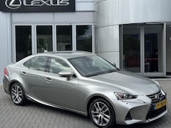 Lexus IS - 300h Hybrid Business Line NL-AUTO LEDER STOELVERW AD-CRUISE DAB+