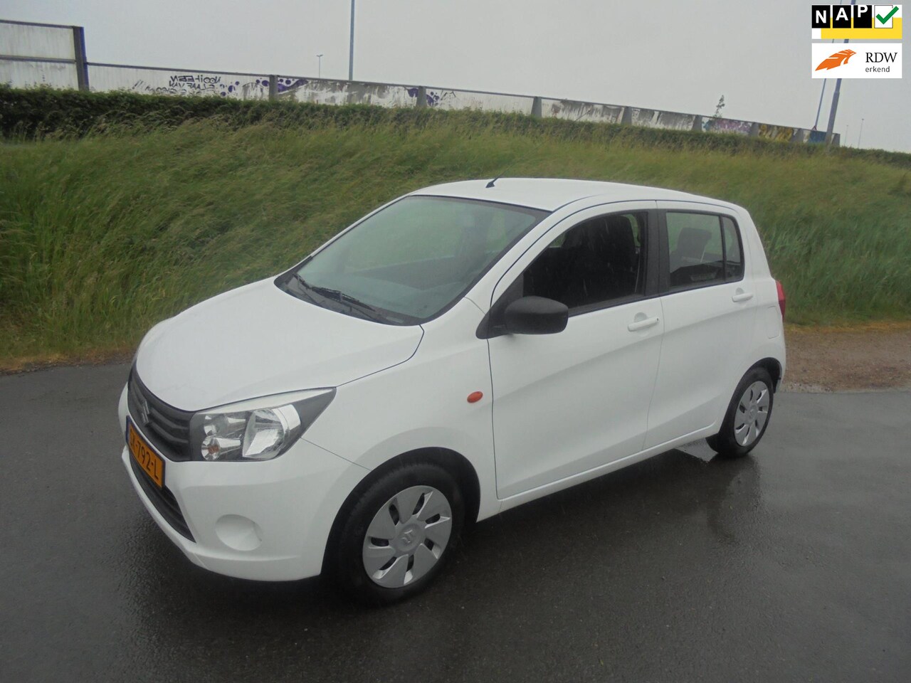 Suzuki Celerio - Suzuki Celerio 1.0 benzine 5 deurs airco - AutoWereld.nl