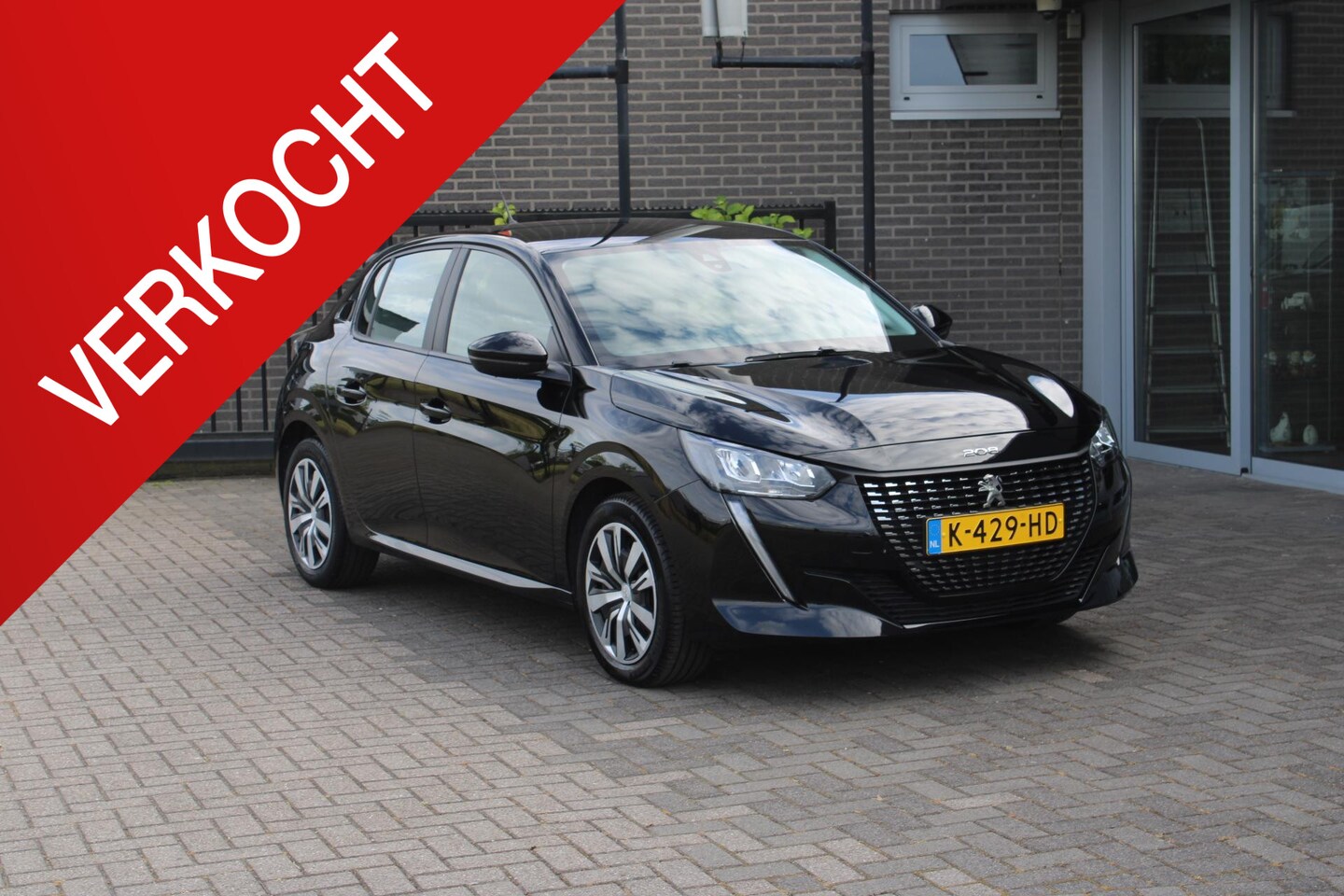 Peugeot 208 - 1.2 PureTech Active Led/Pdc/Navi/Cruise - AutoWereld.nl