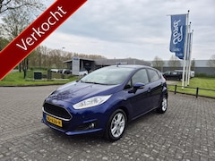 Ford Fiesta - 1.0 EcoBoost Titanium CrC Voorruit- en stoelverwarming Trekhaak NW Distributietriem