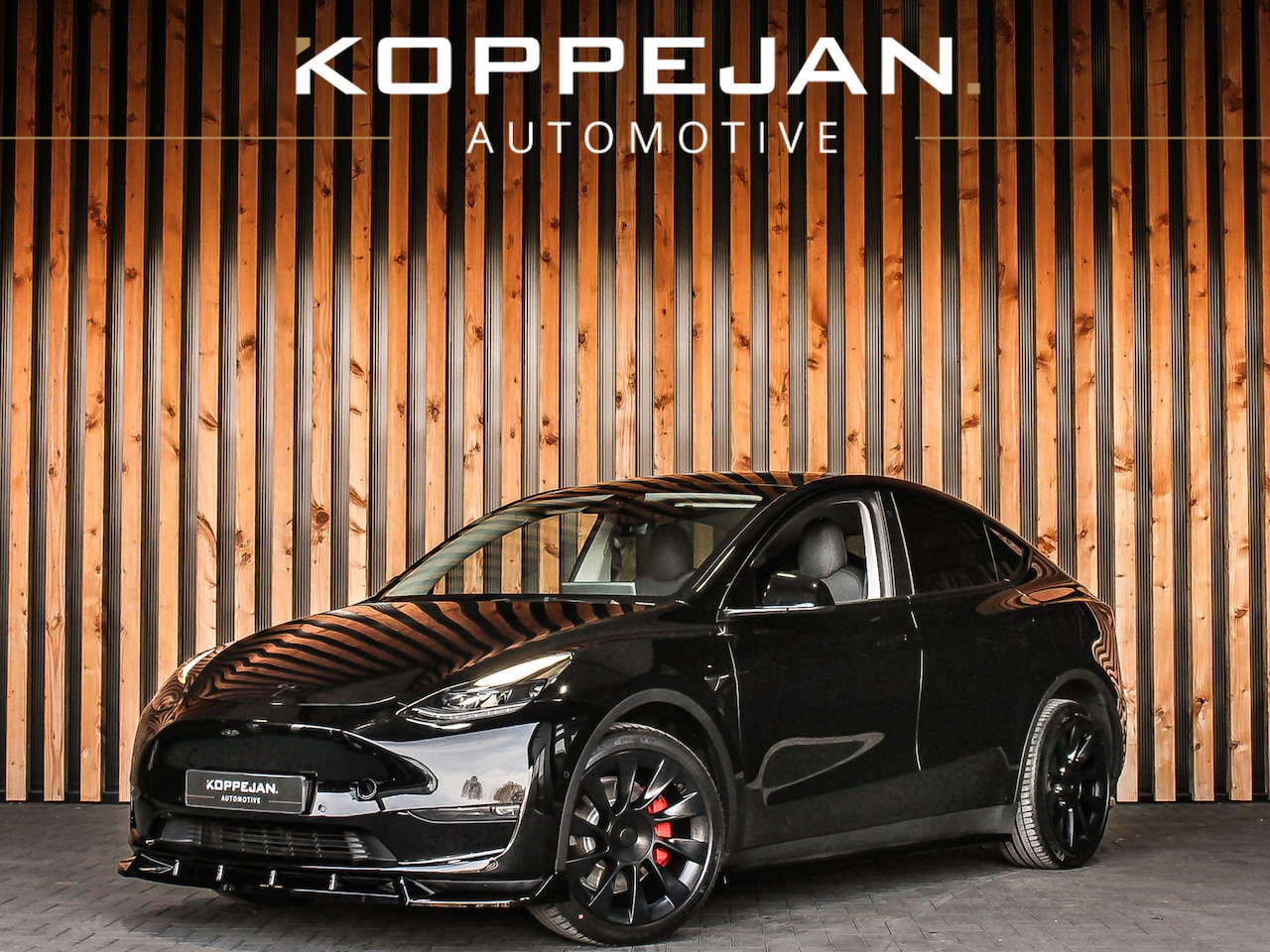 Tesla Model Y - Long Range AWD 75 kWh 351PK | AUTOPILOT 3.0 | MATRIX LED | PANORAMADAK | LEER | €32.975 EX - AutoWereld.nl