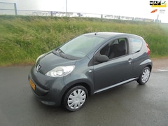 Peugeot 107 - 107 1.0 benzine 3 deurs 77.000km