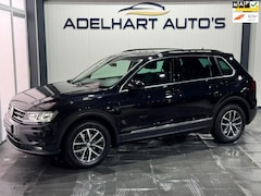 Volkswagen Tiguan - 1.5 TSI Comfortline Business / Navigatie full map / Camera / Apple CarPlay / Cruise contro