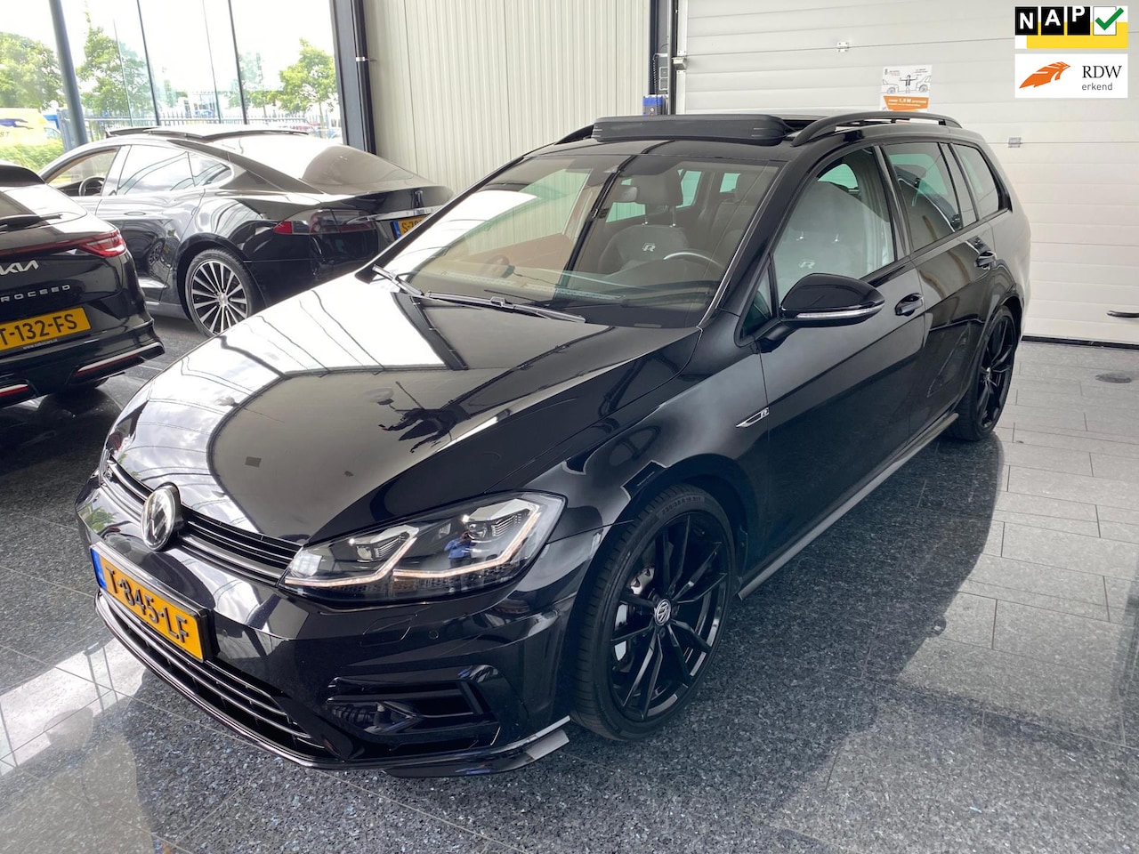 Volkswagen Golf - 2.0TSI 4Motion 7.5R 2020 Performance 420PK - AutoWereld.nl