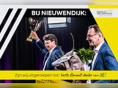 Renault Kadjar - 1.3 TCe Zen MOET NAAR COLORWORKS VOOR Voorbumper schade en LA scherm