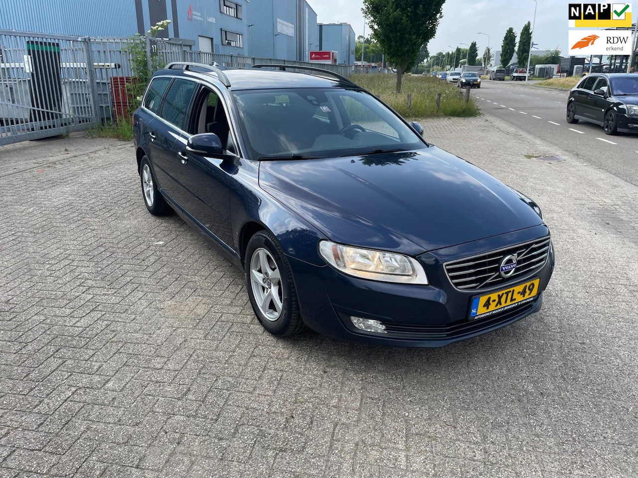 Volvo V70 - 2.0 D4 Kinetic 2.0 D4 Kinetic - AutoWereld.nl