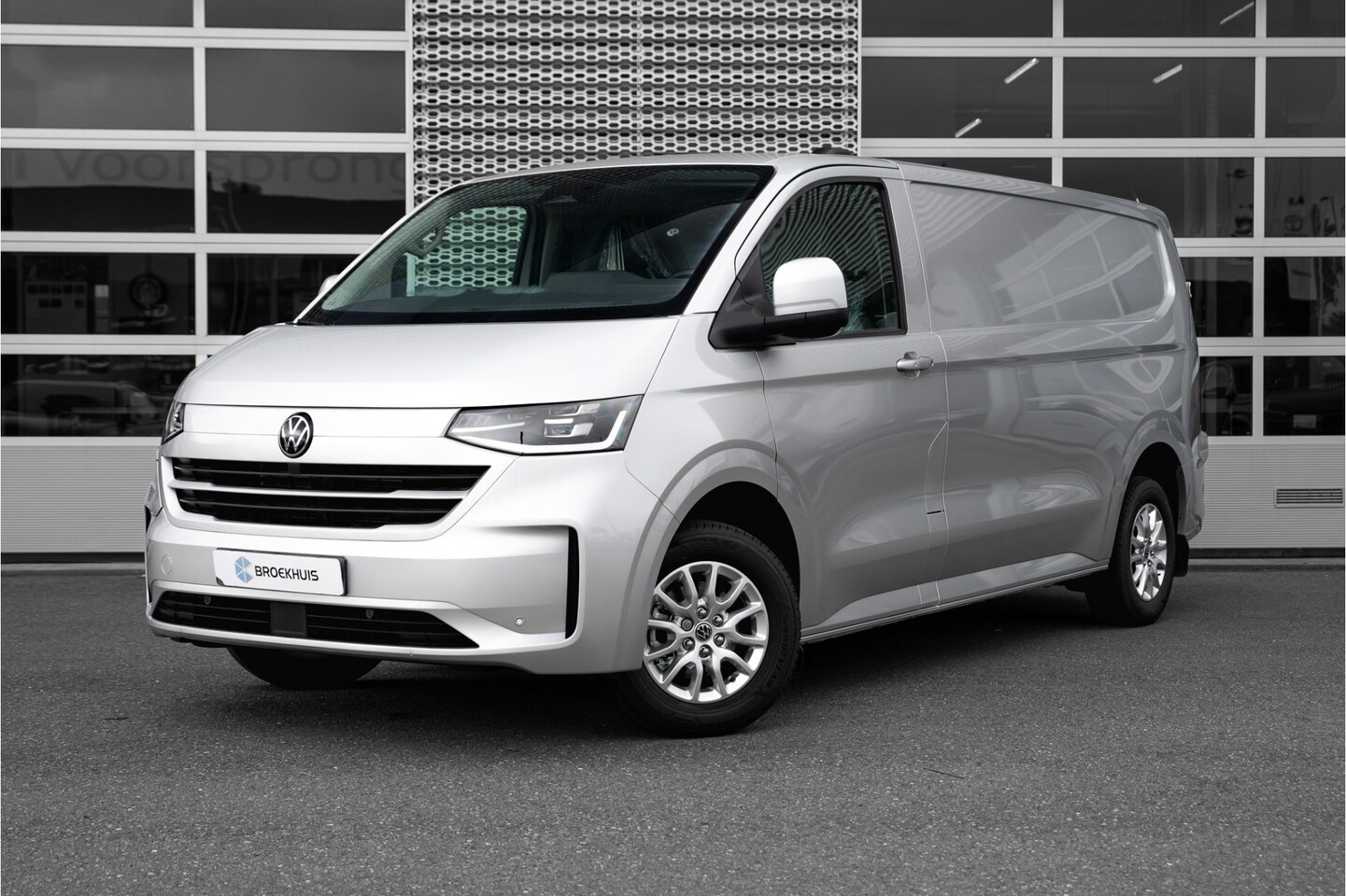 Volkswagen e-Transporter - | Volledig Elektrisch | Style Edition | ACC | Lichtmetalen velgen 16" | IQ.LIGHT - LED | T - AutoWereld.nl