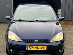 Ford Focus - 1.6-16V Cool Edition
