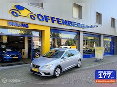 Seat Leon Sportstourer - 1.5 TSI ST Style Ultimate edition Camera, Navigatie