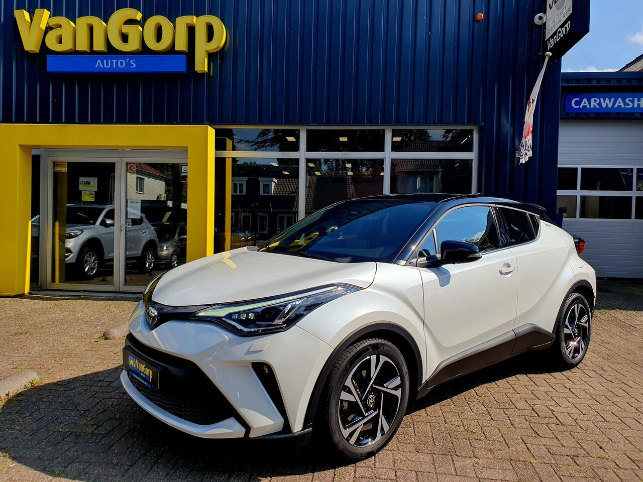 Toyota C-HR - 1.8 Hybrid Bi-tone All-in prijs! - AutoWereld.nl