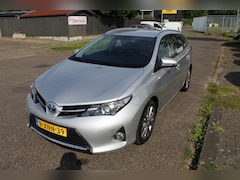 Toyota Auris - 1.8 HYBRID EXECUTIVE