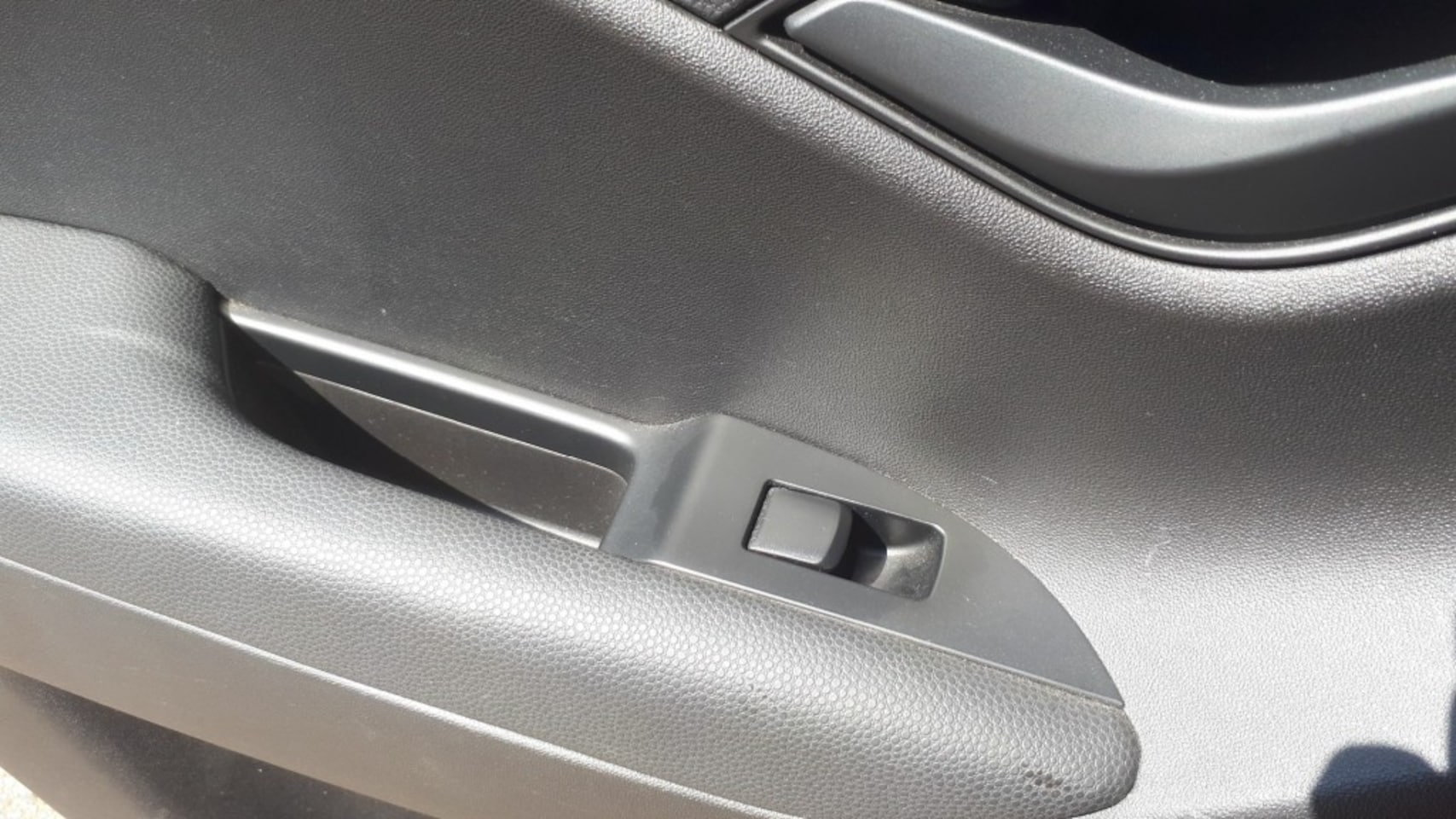 Hyundai ix20 - 1.6i i-Vision CLIMATE CONTR/CRUISE/RADIO CD/ELEC RAMEN V+A/LMV/TREKHAAK