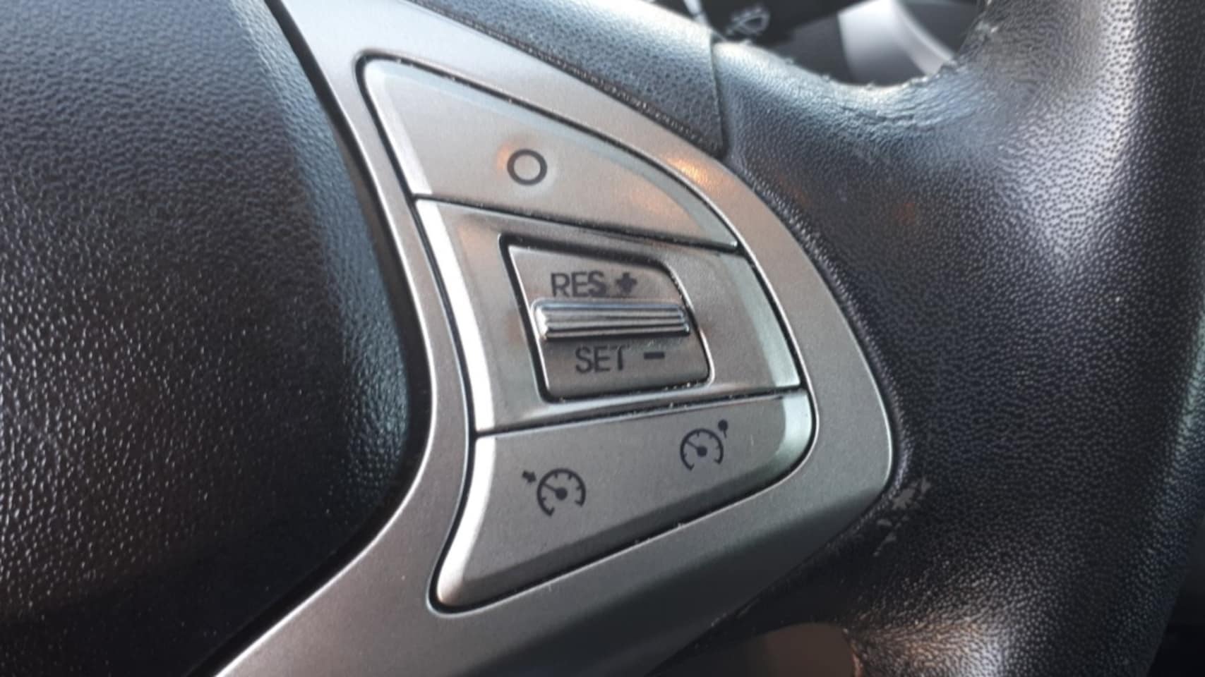Hyundai ix20 - 1.6i i-Vision CLIMATE CONTR/CRUISE/RADIO CD/ELEC RAMEN V+A/LMV/TREKHAAK