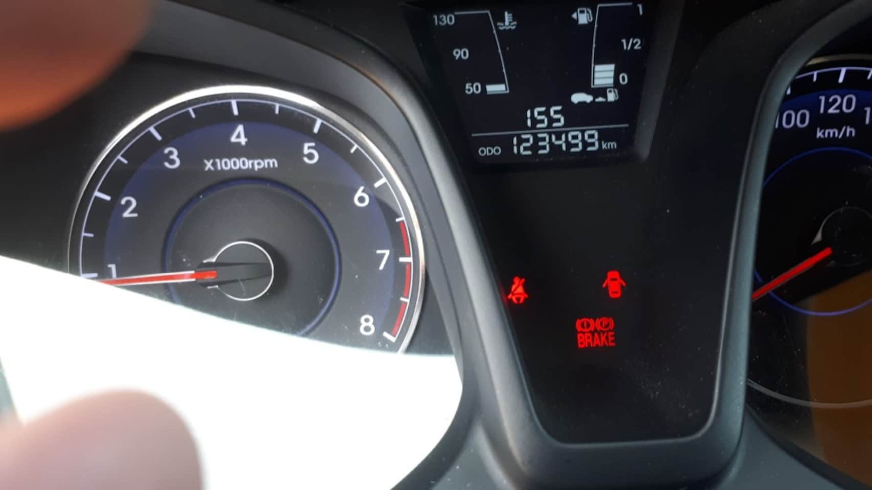Hyundai ix20 - 1.6i i-Vision CLIMATE CONTR/CRUISE/RADIO CD/ELEC RAMEN V+A/LMV/TREKHAAK