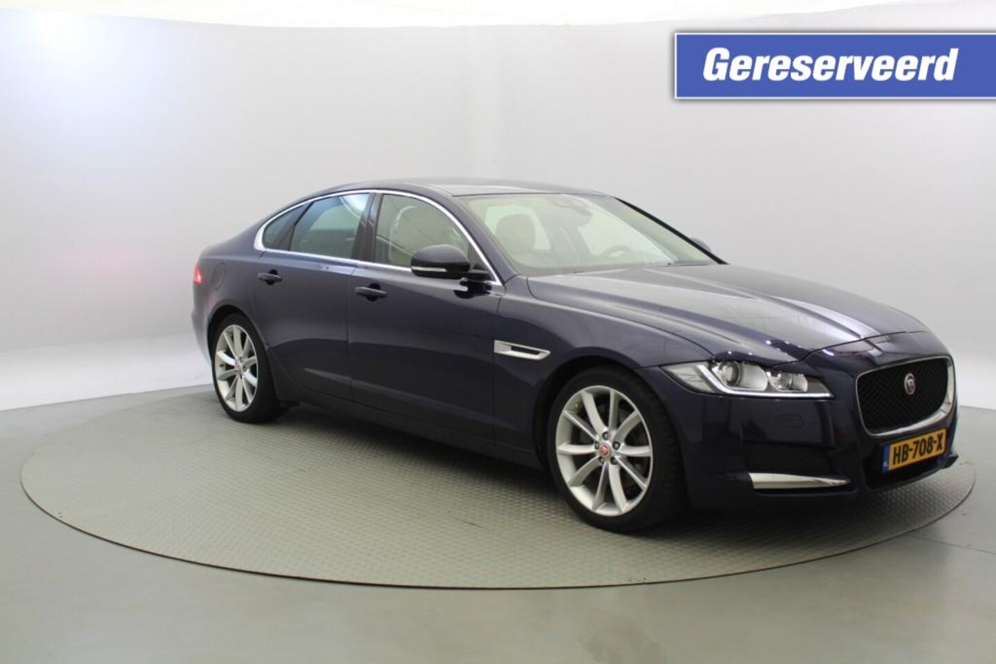 Jaguar XF Portfolio - 2.0D Portfolio Automaat - Navi GERESERVEERD!!! - AutoWereld.nl